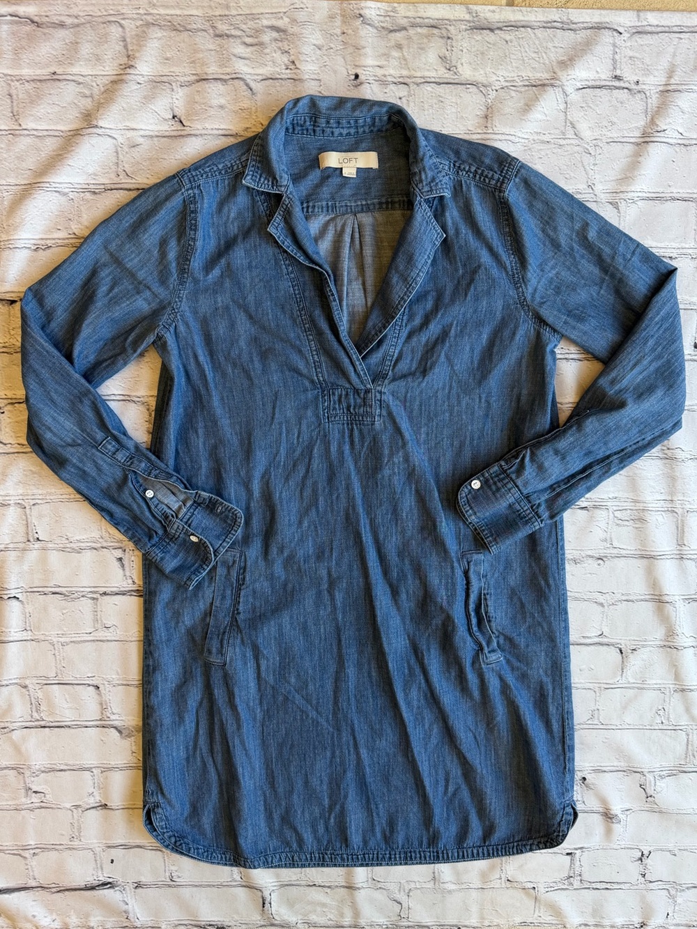 Ann Taylor Loft Denim Chambray V-Neck Shirt Dress Pockets Small Western Cowgirl